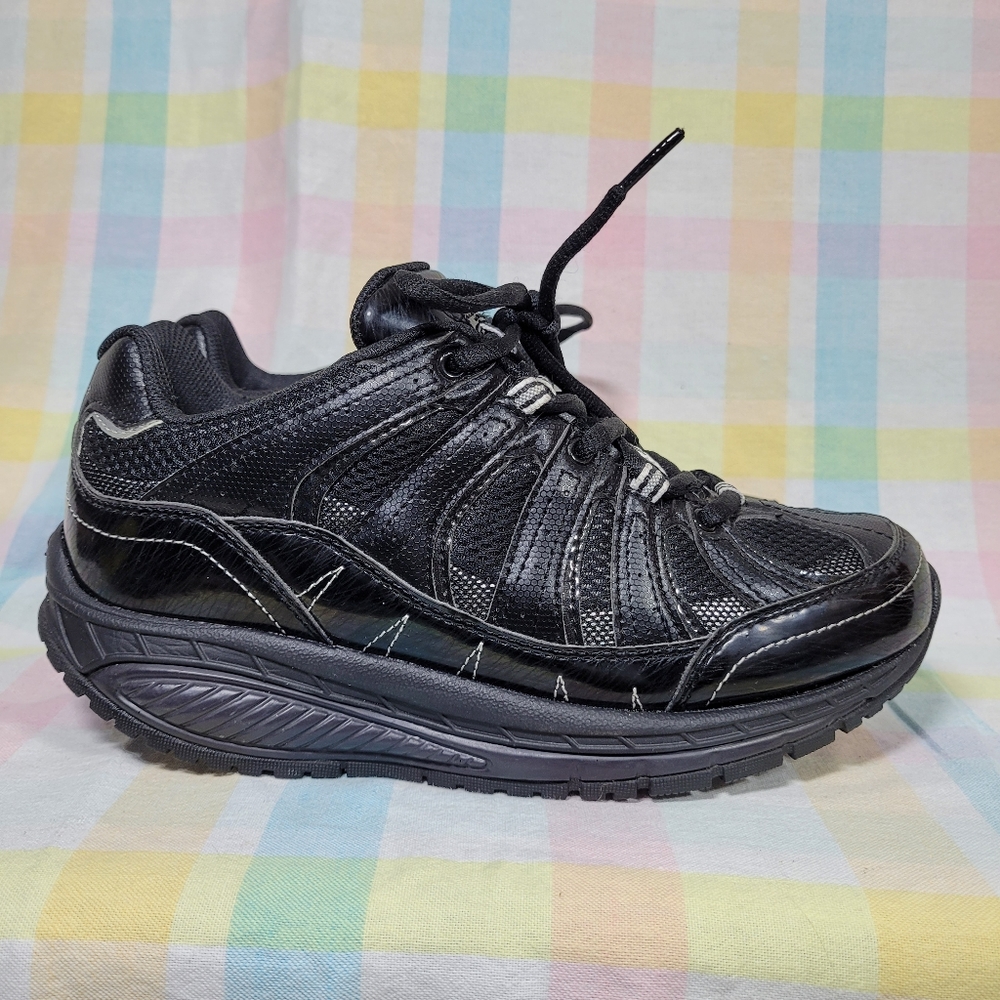 Calotone women's running shoes shape up athletic sneakers with extra laces